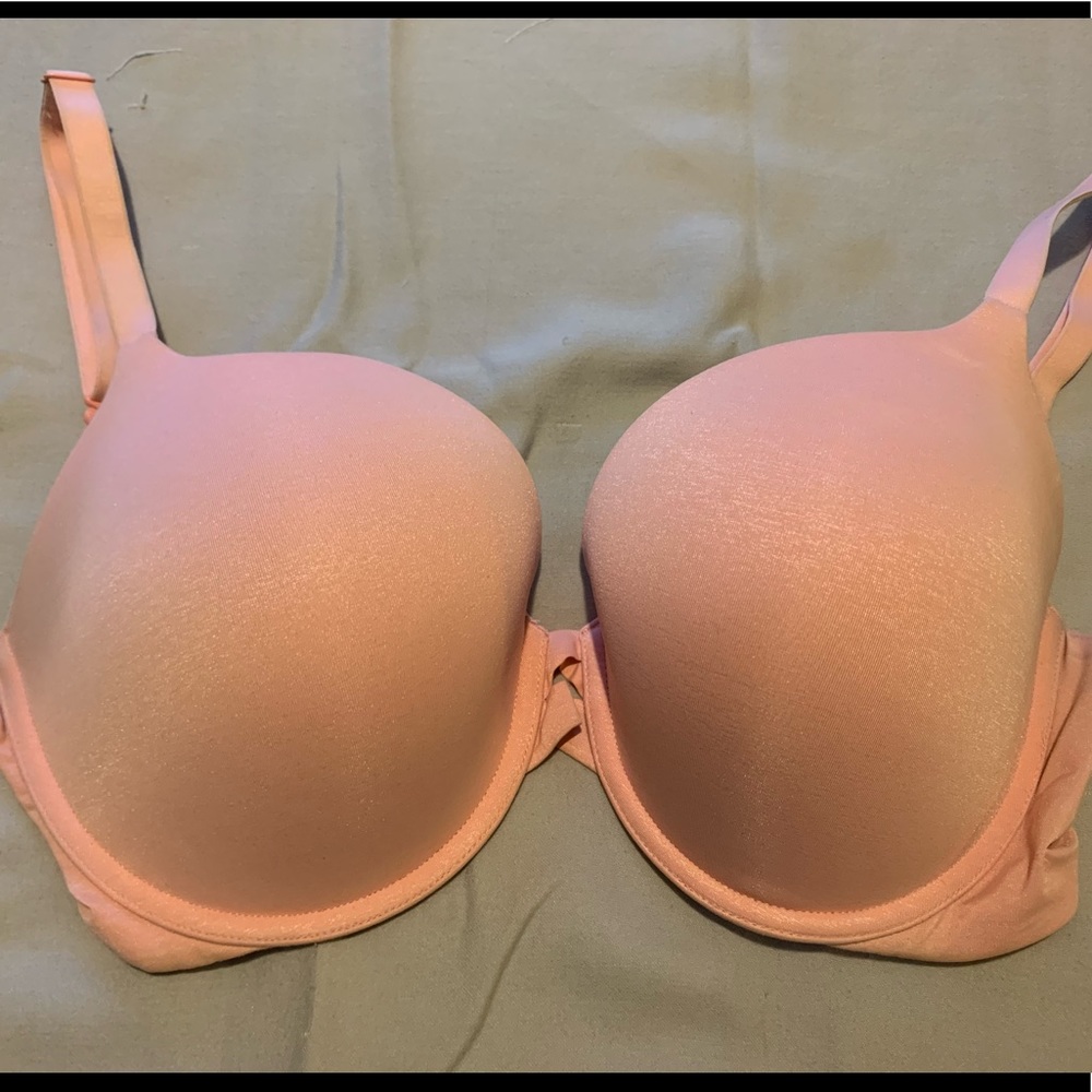 Victoria Secrets Perfect Shape Bra